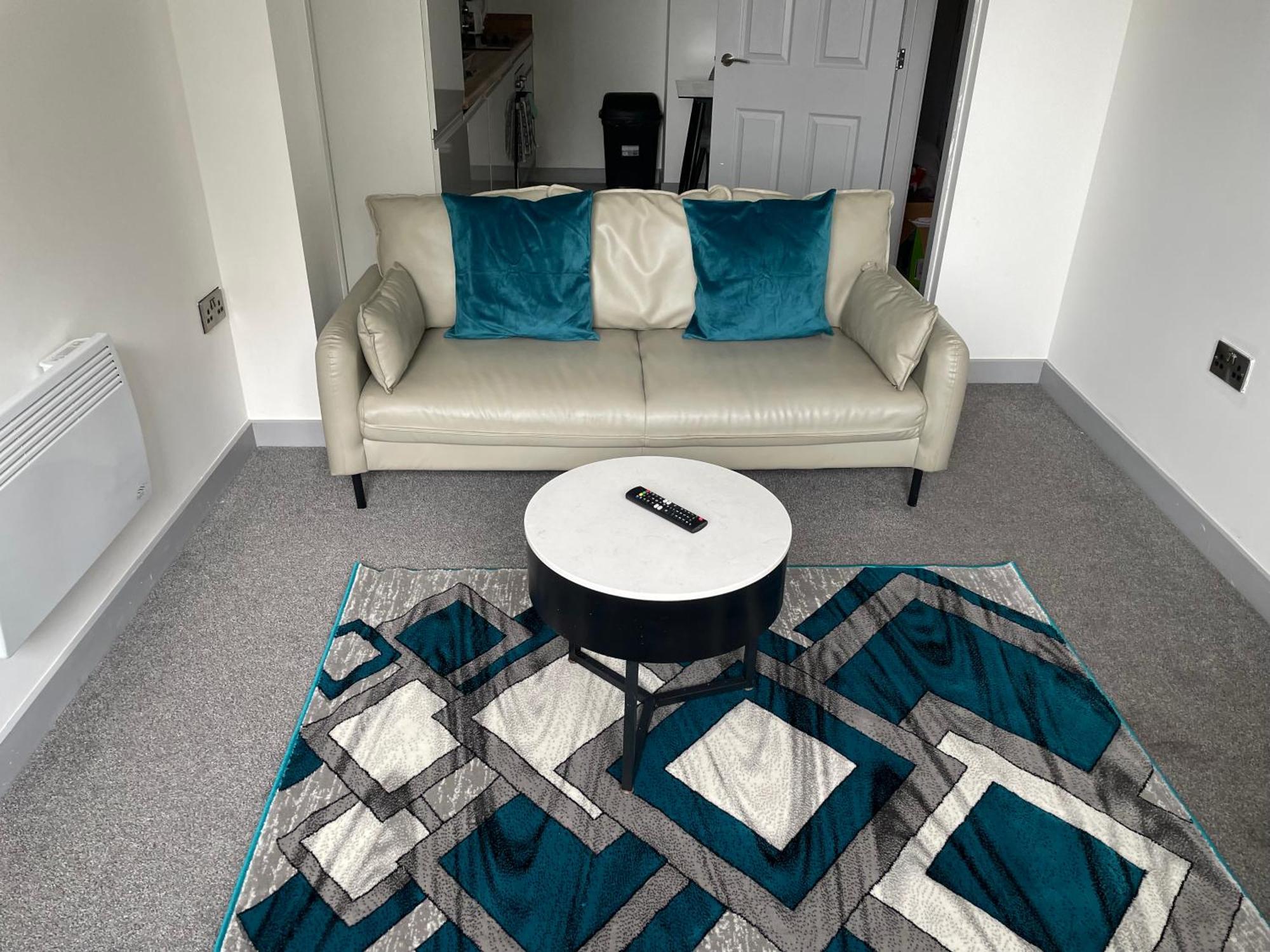 Stylish City-centre 1-bed Flat *